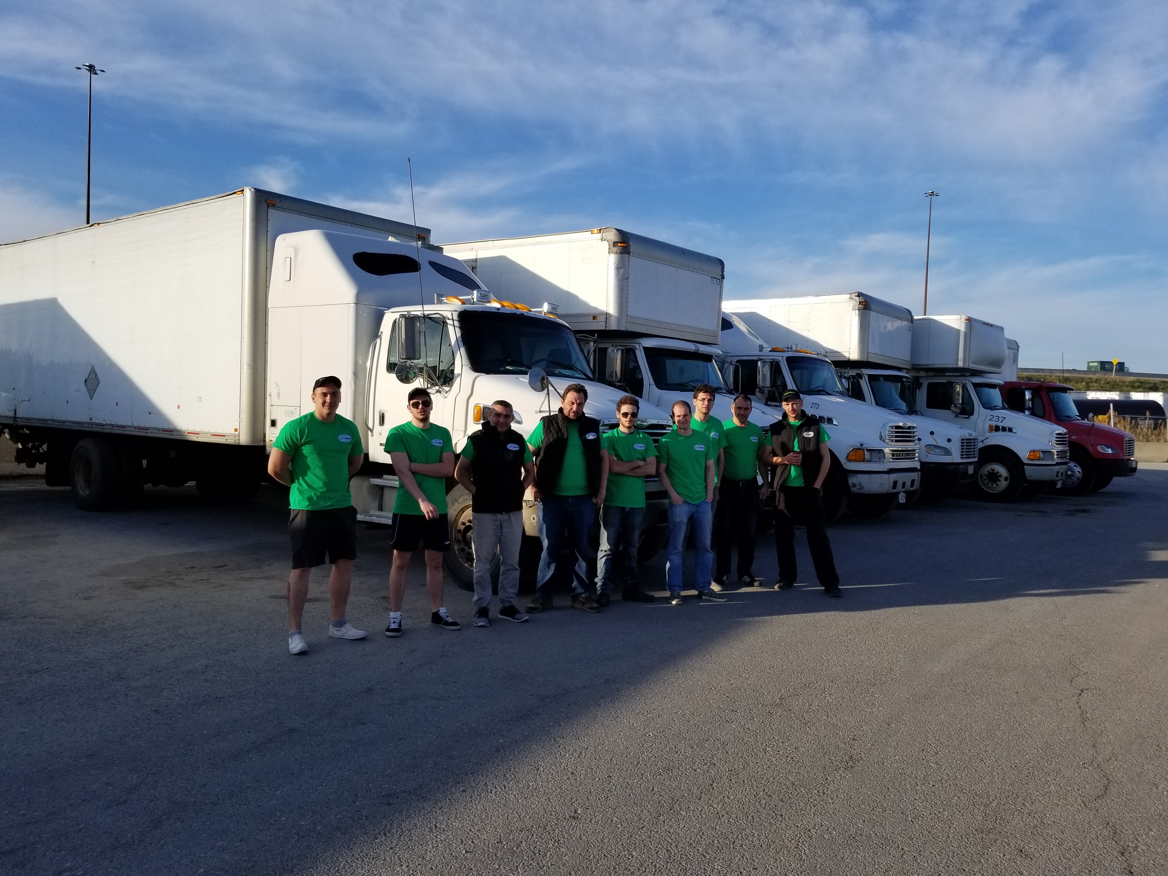 North York moving company truck ready for residential and commercial relocation